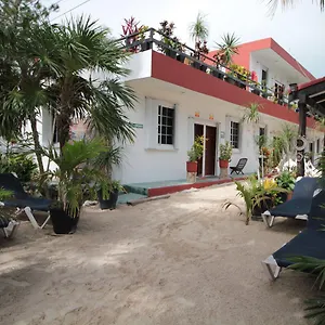  Inn Roseliz México